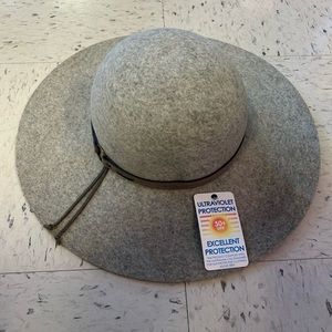Felt hat from kooringal